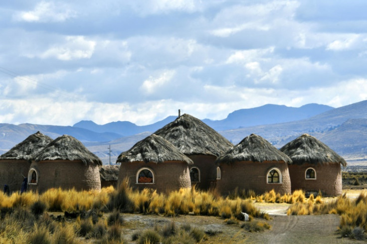 Restam apenas cerca de 600 membros ao redor do Lago Poopo da comunidade indígena Uru, que remonta a milhares de anos na Bolívia e no Peru