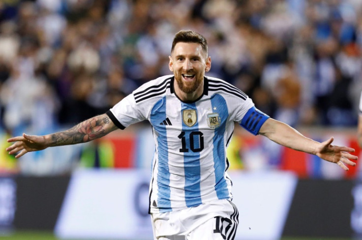 Lionel Messi marcou 90 gols em 164 jogos pela Argentina desde sua estreia internacional em 2005