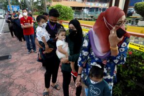 Malásia realiza eleições gerais