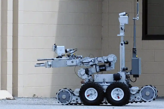 Robô de eliminação remota de bombas
