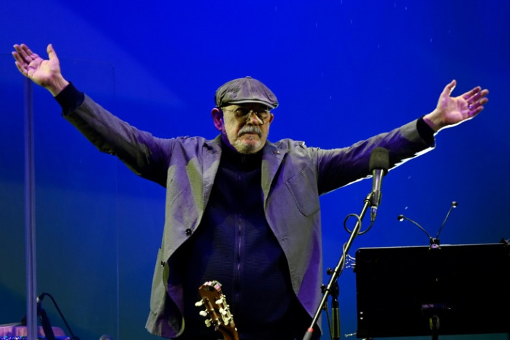 Silvio Rodriguez, um dos fundadores do movimento musical Nueva Trova, se apresenta na Cidade do México em junho de 2022