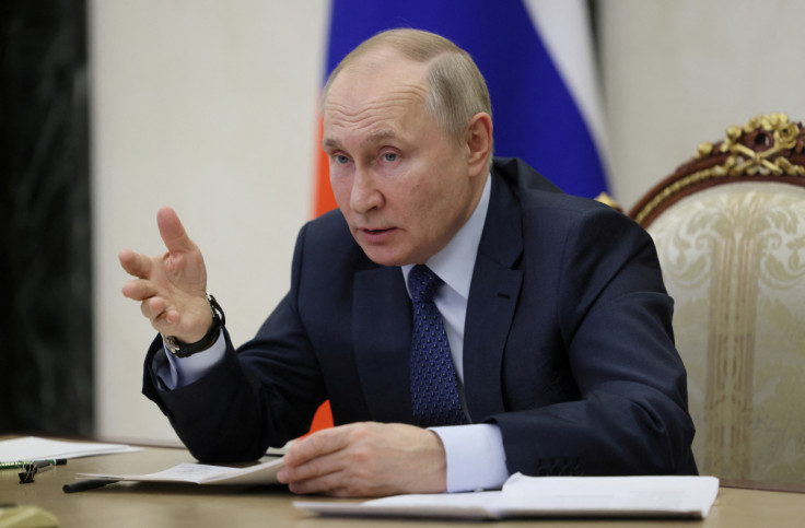 O presidente russo, Vladimir Putin, realiza a reunião anual do Conselho Presidencial para a Sociedade Civil e Direitos Humanos, via link de vídeo em Moscou