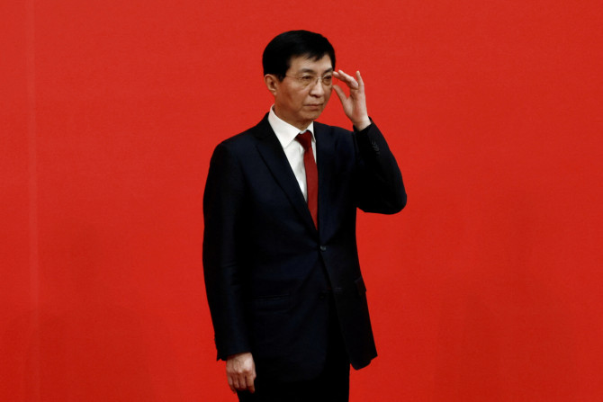Novo membro do Comitê Permanente do Politburo, Wang Huning, no 20º Congresso Nacional
