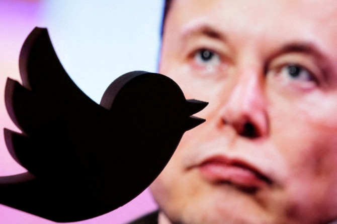 Ilustração mostra foto de Elon Musk e logotipo do Twitter