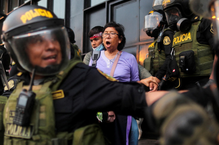 Protestos provocados pela deposição do ex-presidente Pedro Castillo, em Lima
