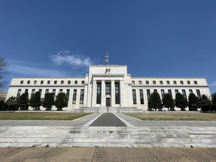 Com a economia dos EUA no caminho da recuperação e a inflação subindo, o Federal Reserve está se preparando para reduzir o amplo apoio financeiro implantado no início da pandemia.