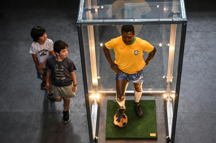 Pelé conquistou três troféus da Copa do Mundo com a seleção brasileira - o único jogador da história a realizar tal feito