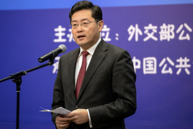 Qin Gang, o novo ministro das Relações Exteriores da China, fala em Pequim em 2013