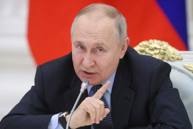 Putin tem sido visto como enfrentando pressão dentro da Rússia, mas de uma facção ainda mais belicosa e linha-dura