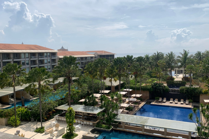 Vista do Mulia Hotel na ilha turística de Bali, na Indonésia, onde o presidente dos EUA, Joe Biden, e o presidente chinês, Xi Jinping, se encontrarão em Nusa Dua