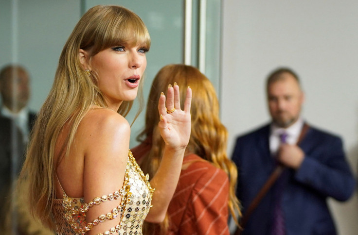 Taylor Swift fala sobre seu videoclipe "All Too Well" no Toronto Film Fest, em Toronto