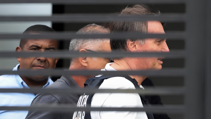 STF autoriza Bolsonaro a deixar prisão domiciliar para tratamento odontológico