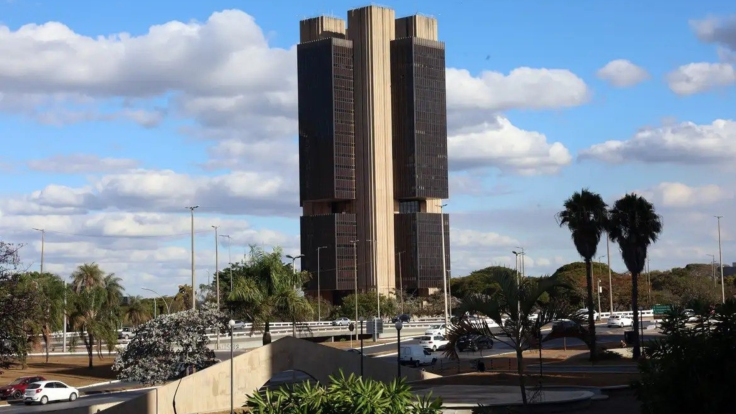 Imagem mostra a sede do Banco Central do Brasil, em